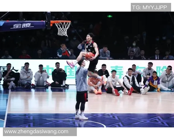 篮球八号明星的传奇之路与辉煌成就全景回顾